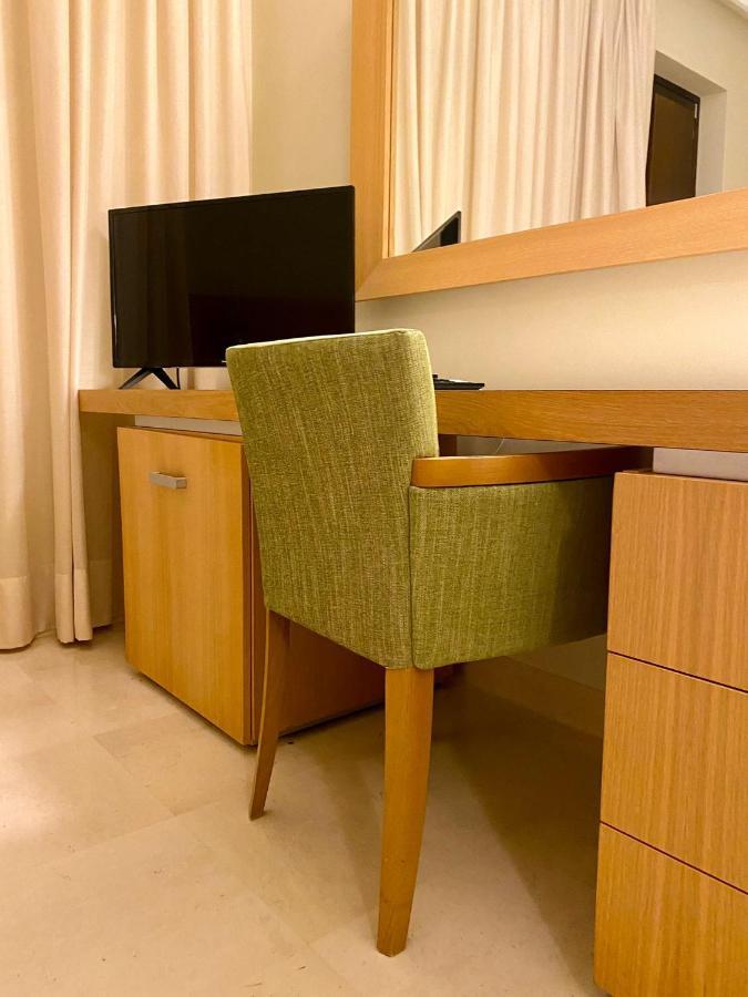 Hotel Saraceno Al Faro ตารันโต ภายนอก รูปภาพ