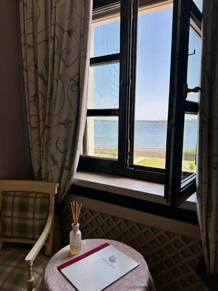 Hotel Saraceno Al Faro ตารันโต ภายนอก รูปภาพ