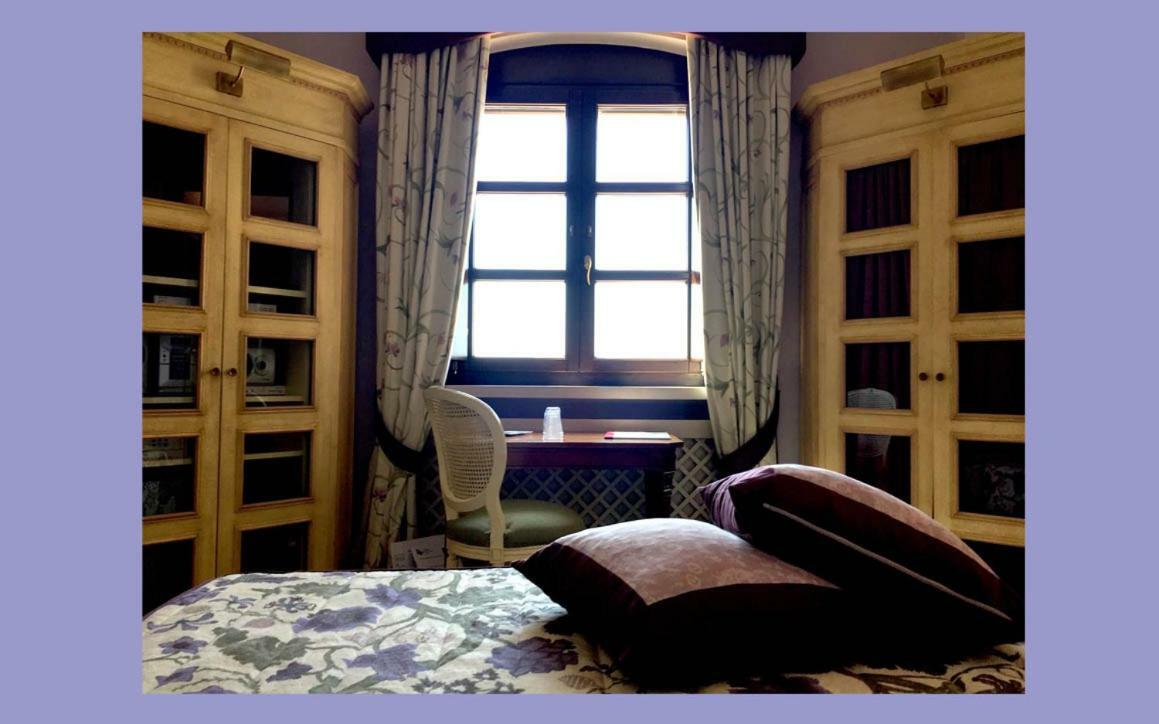 Hotel Saraceno Al Faro ตารันโต ภายนอก รูปภาพ